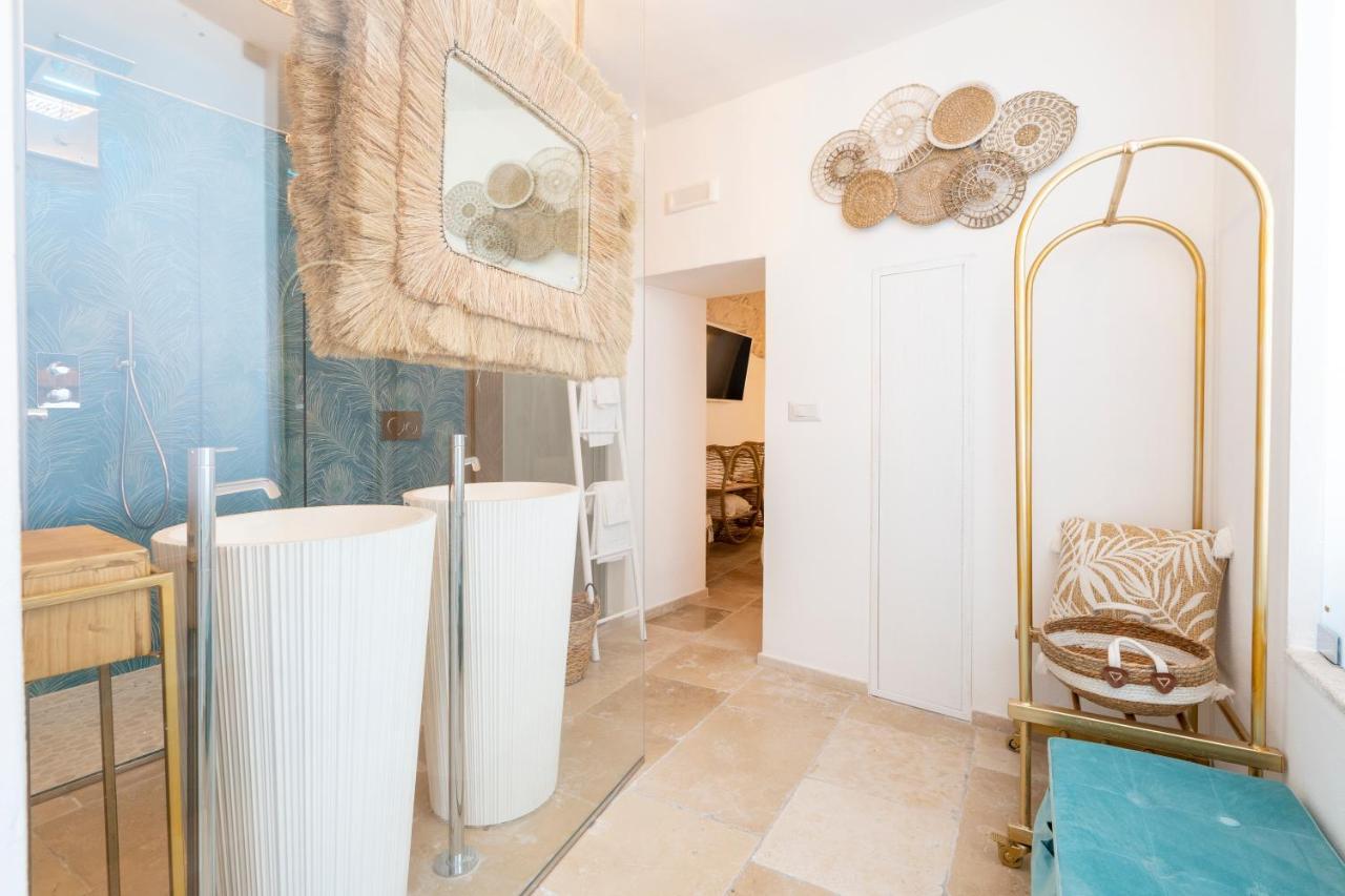 Apulia Charming Suites - Casa Lonfo Suite Sole Monopoli Εξωτερικό φωτογραφία