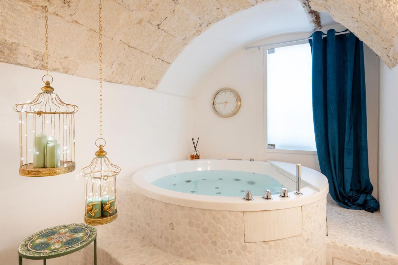 Apulia Charming Suites - Casa Lonfo Suite Sole Monopoli Εξωτερικό φωτογραφία